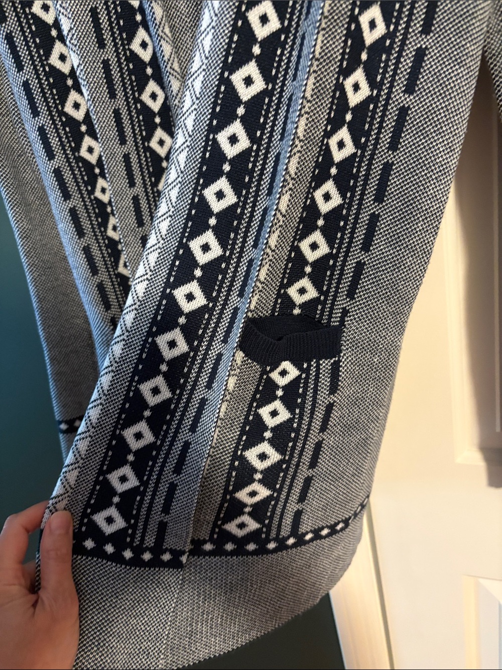 Navy & Gray Open-Front Patterned Cardigan - Picture 2 of 5